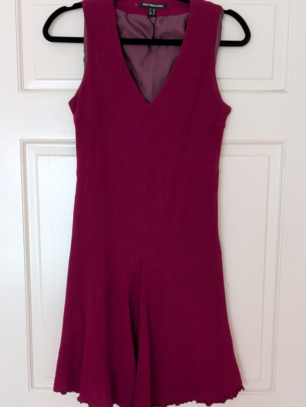 Babydolleno Sleeveless V-Neck A-Line Dress in Berry